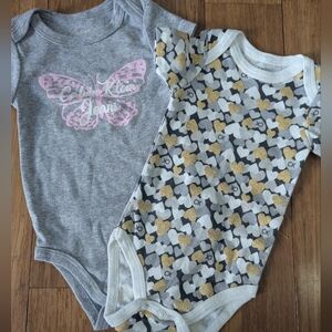 Calvin Klein Baby Bodysuit Set - Gray and Gold